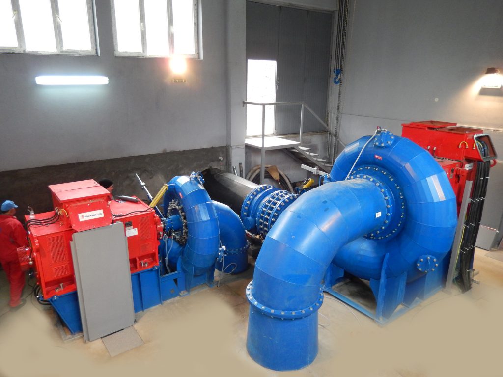 Francis hydro turbine